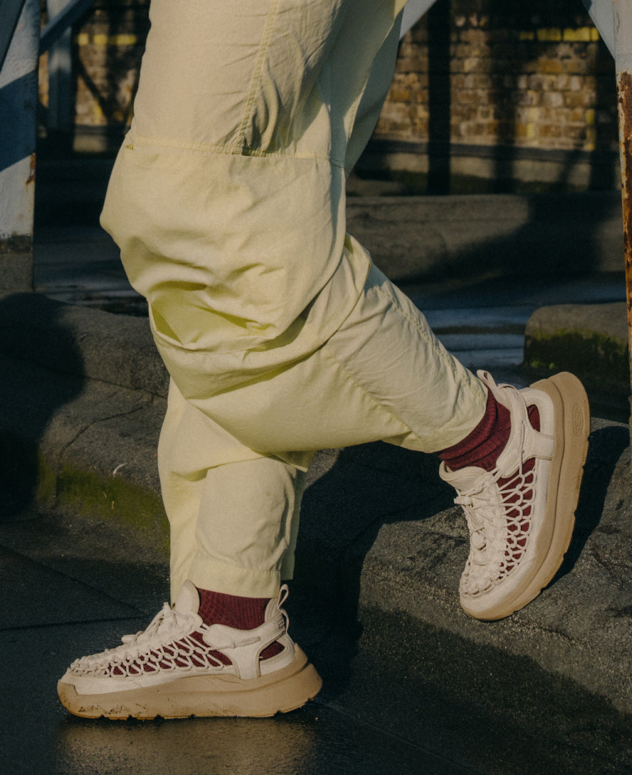 Women's UNEEK WK Sneaker | Birch/Plaza Taupe - Image 9