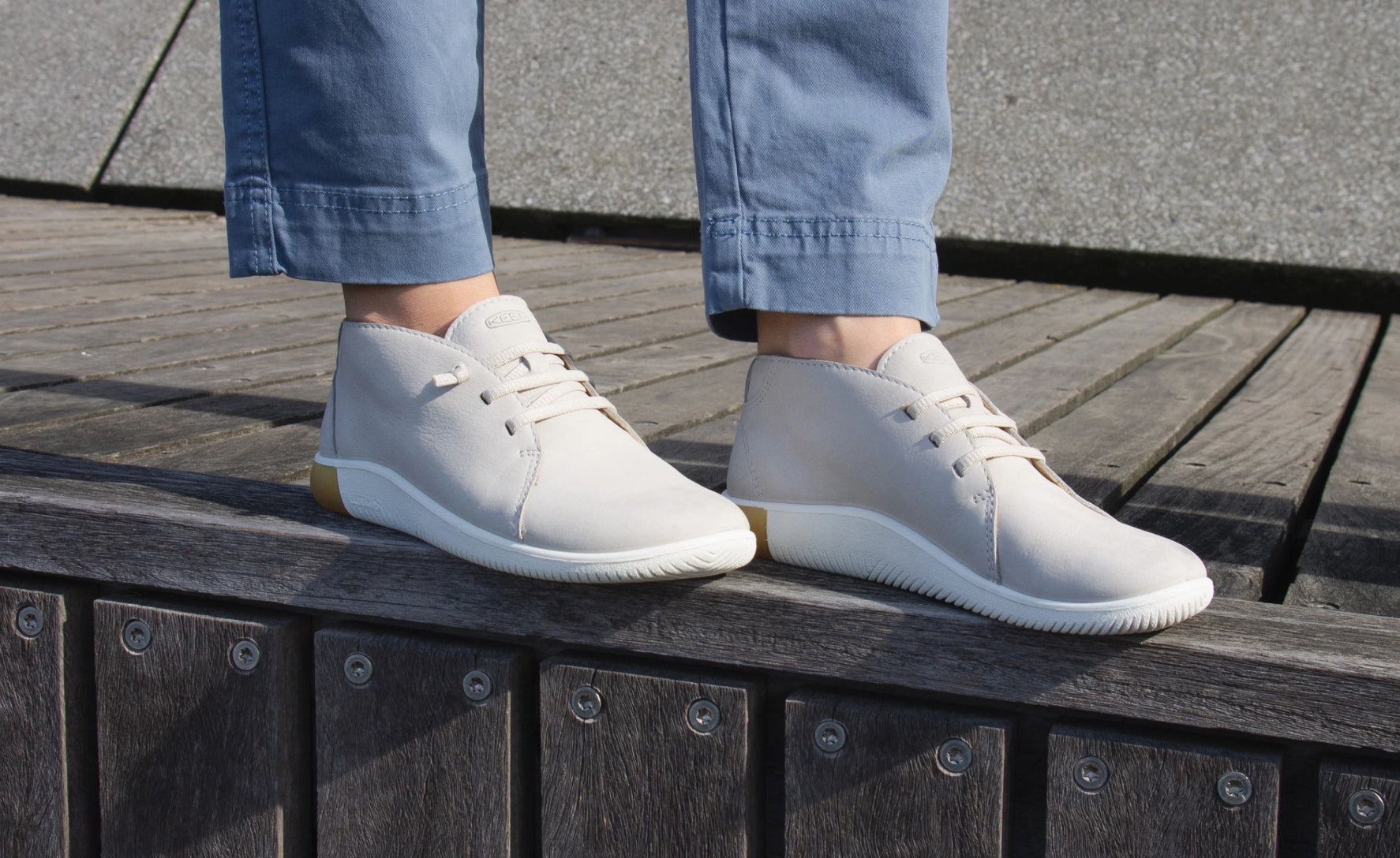 Women's KNX Chukka  |  Silver Lining/Star White - Image 7