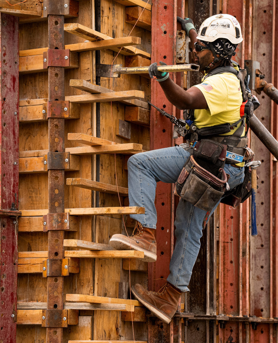 Men's Liberty 8 Waterproof Boot (Soft Toe) | Leather Brown/Gum - Image 8
